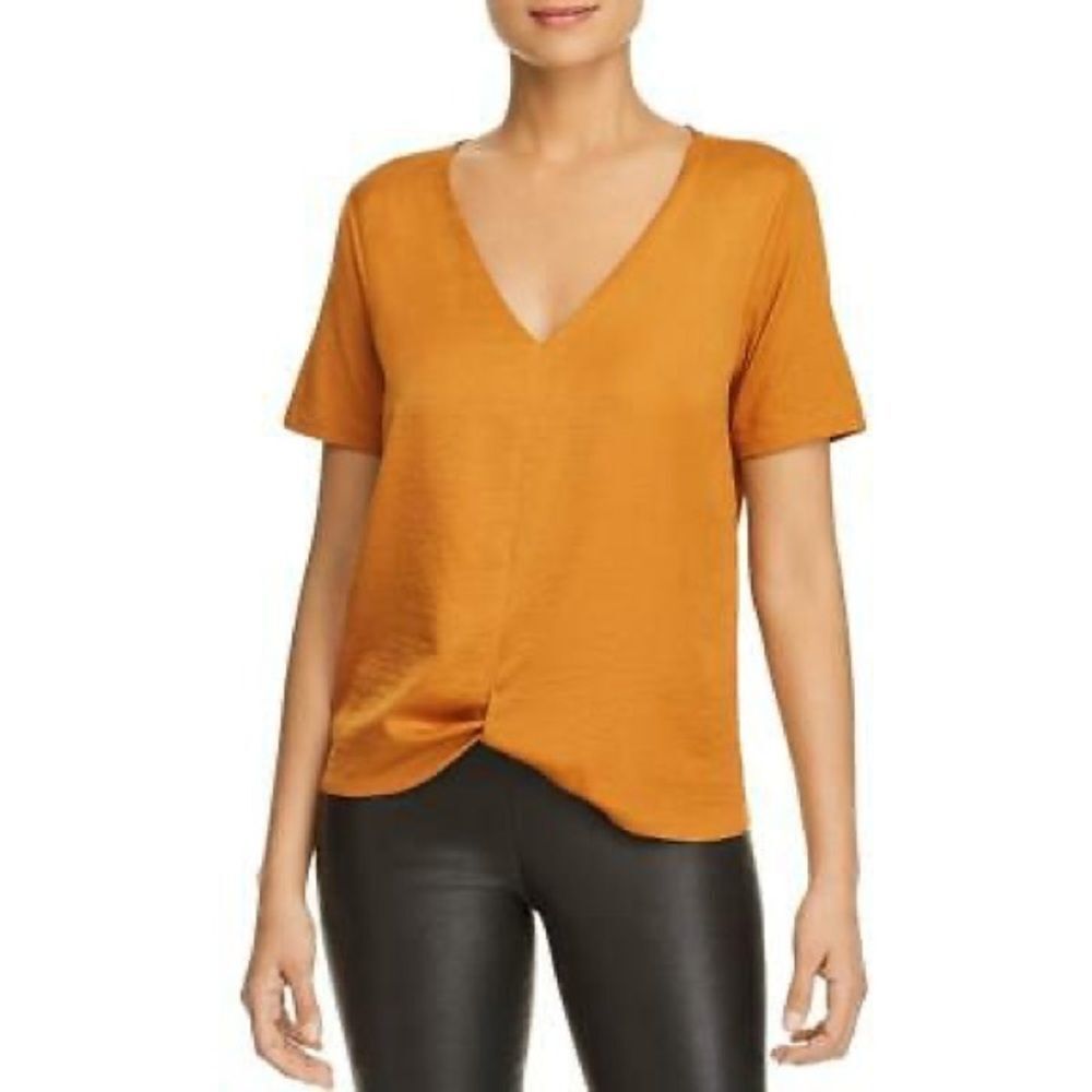 ✨HP✨V-Neck Cap Sleeve Hi-Low Pocket Blouse Peach✨